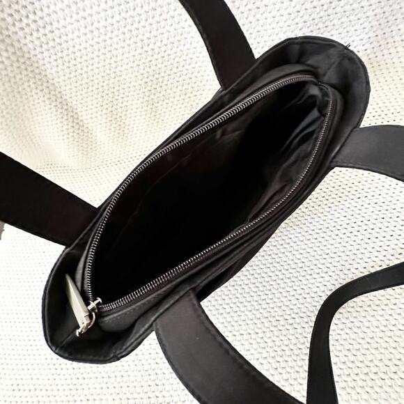 Kenneth Cole Reaction Y2K Black Nylon Front Flap Pocket Square Shoulder Tote Bag - Picture 8 of 14